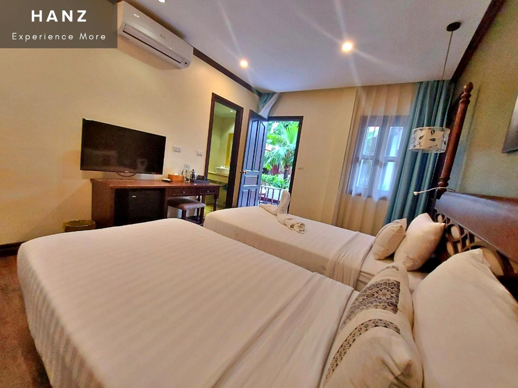 Sunrise Luang Prabang Hotel Bagian luar foto